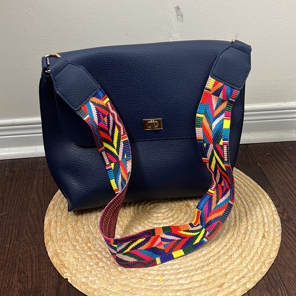 B B Girly Minimalist Shoulder Bag - Picture 5 of 11